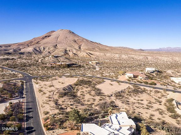 5th image of 6775 Desert Blossom Rd