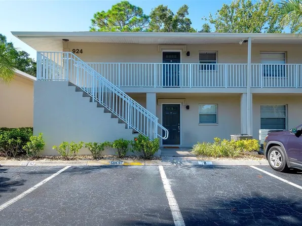 924 La Costa Cir Unit 8, Sarasota, FL 34237