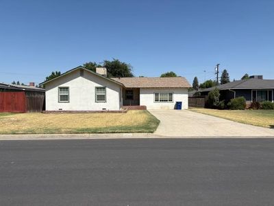 2528 16th Ave, Kingsburg, CA, 93631