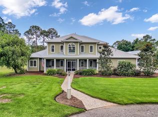 18463 Clay Hill Rd, Dade City, FL 33523