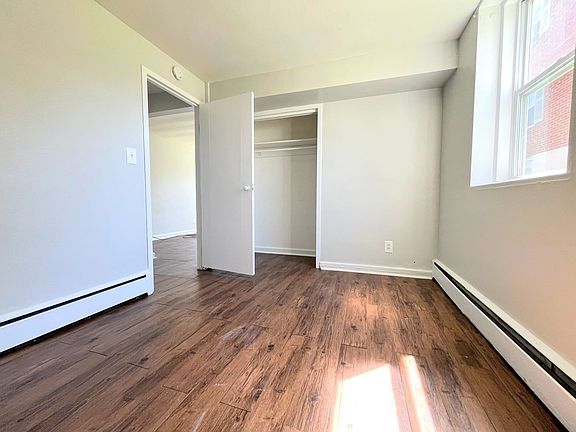 4th image of 56 Linda Dr APT 1