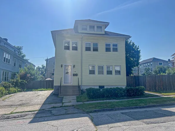 29 Woodford St, Worcester, MA 01604