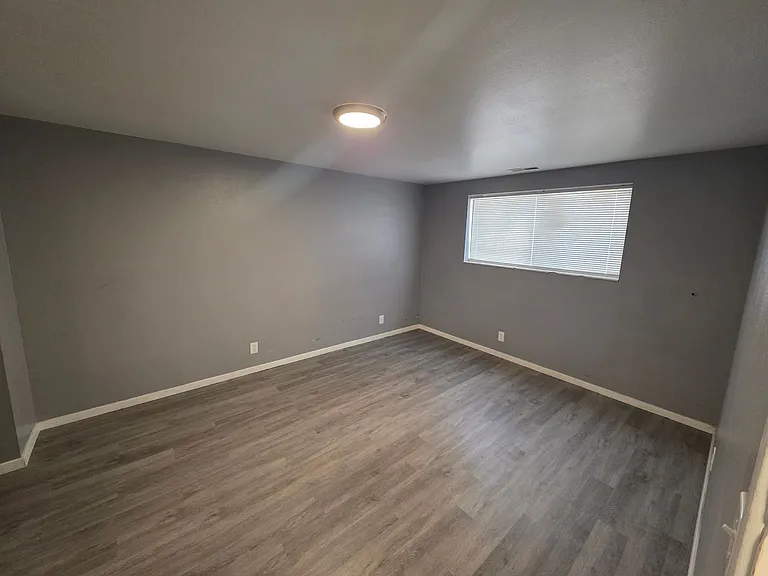 85 E 200 N #7 — Photo 12