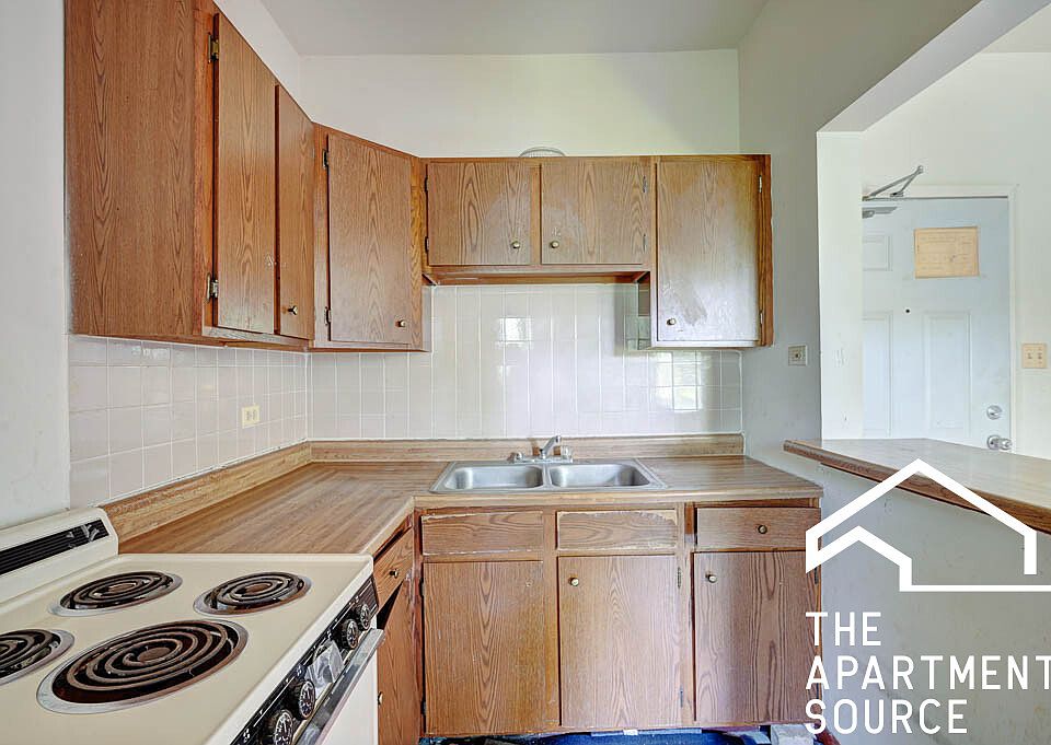 1st image of 6726 N Glenwood Ave APT 307