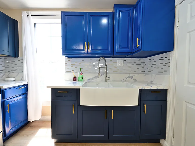 328 E Olive Ave — Photo 10