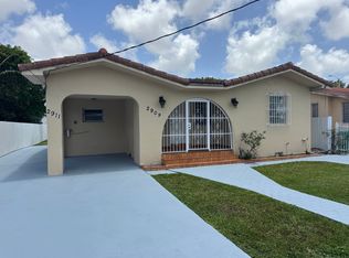2909 SW 3rd St, Miami, FL 33135