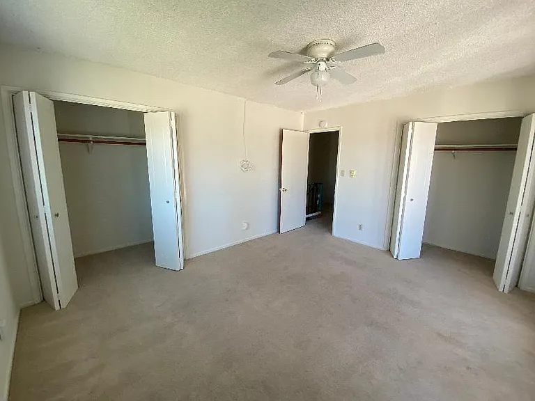 5817 Greenleaf Ave #A — Photo 12