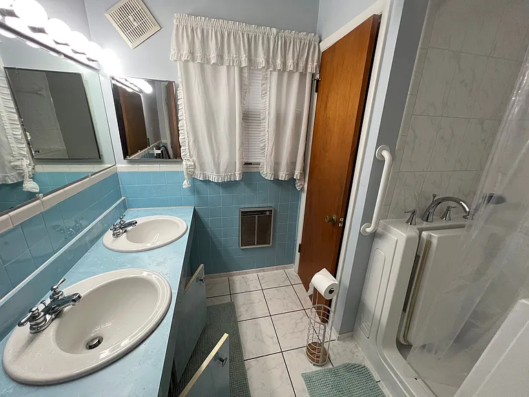 Private Bathroom