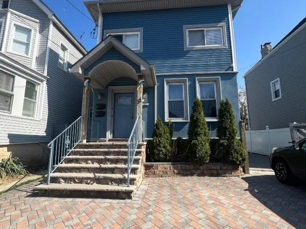 32 Augusta St, Irvington, NJ 07111