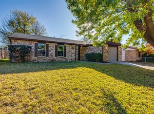 4728 Meadow Ridge Dr, Dallas, TX 75236