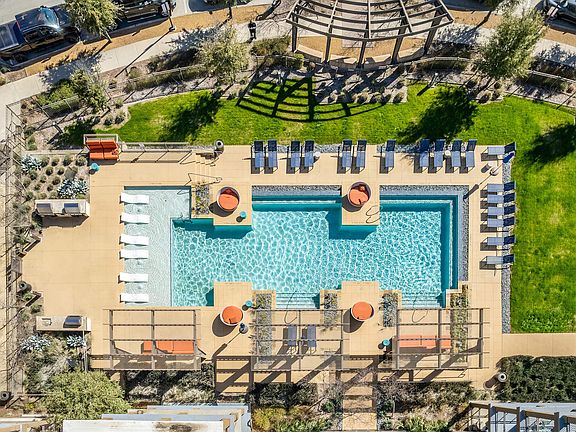 Infinity Pool with Sun Ledge & Lounge Seating