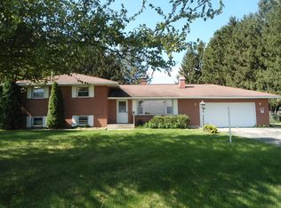 2292 N Leaf River Rd, Mount Morris, IL 61054