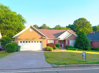 42 Thoroughbred Ln, Cartersville, GA 30120