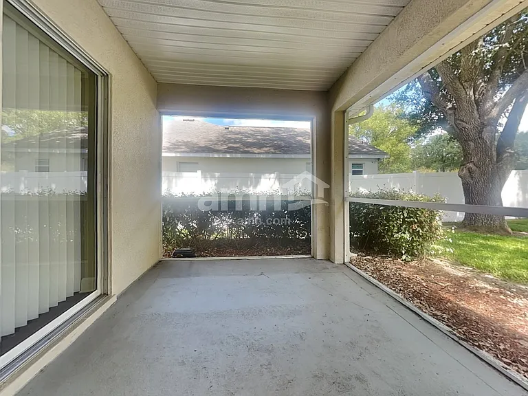 1033 Legends Pass Dr — Photo 20