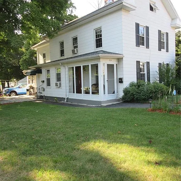 158 Bristol St #2 — Photo 1