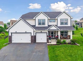 19934 Hiawatha Ct, Lakeville, MN 55044