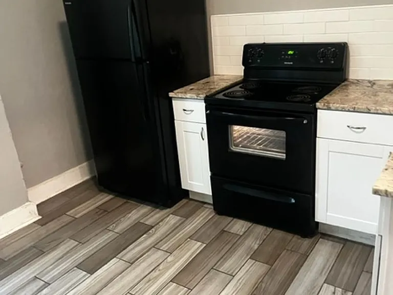 3314 Tracy Ave — Photo 10