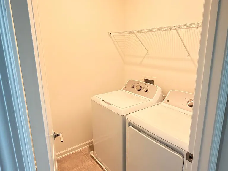 6415 Blissful St — Photo 9