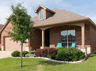 11025 Hawks Landing Rd, Haslet, TX 76052