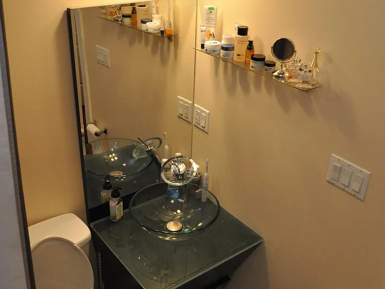 1908 N Fairfield Ave #2N — Photo 11
