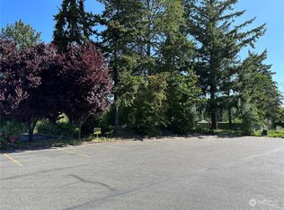 8839 Pacific Ave, Tacoma, WA
