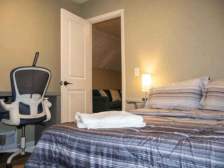 9 Raymond St #2 — Photo 20