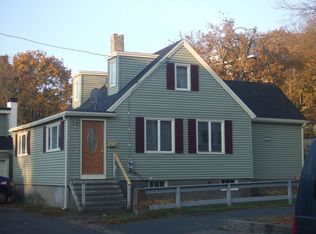 31 Mansfield St, Gloucester, MA 01930
