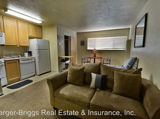 1410 Girard Blvd NE APT 19, Albuquerque, NM 87106