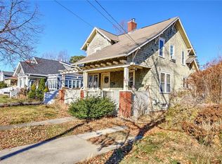 55 Ferncrest Ave, Cranston, RI 02905