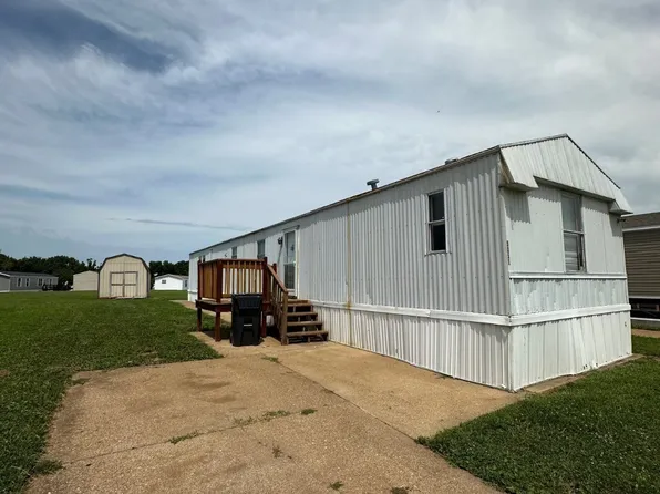 5051 Darren Dr, House Springs, MO 63051