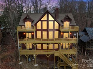 277 Kestrel Ct, Sapphire, NC 28774