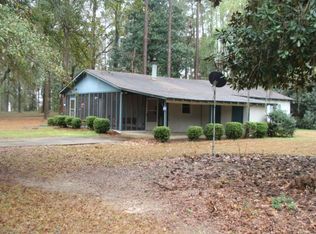 2465 Seminole Shores Rd, Donalsonville, GA 39845