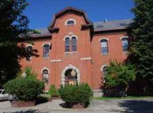 34 Spring St APT 6, Saco, ME 04072