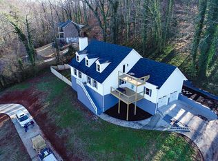 1519 Willow Beach Rd, Guntersville, AL 35976