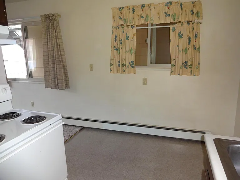 1029 Belford Ave #1029 BELFORD AVENUE — Photo 5