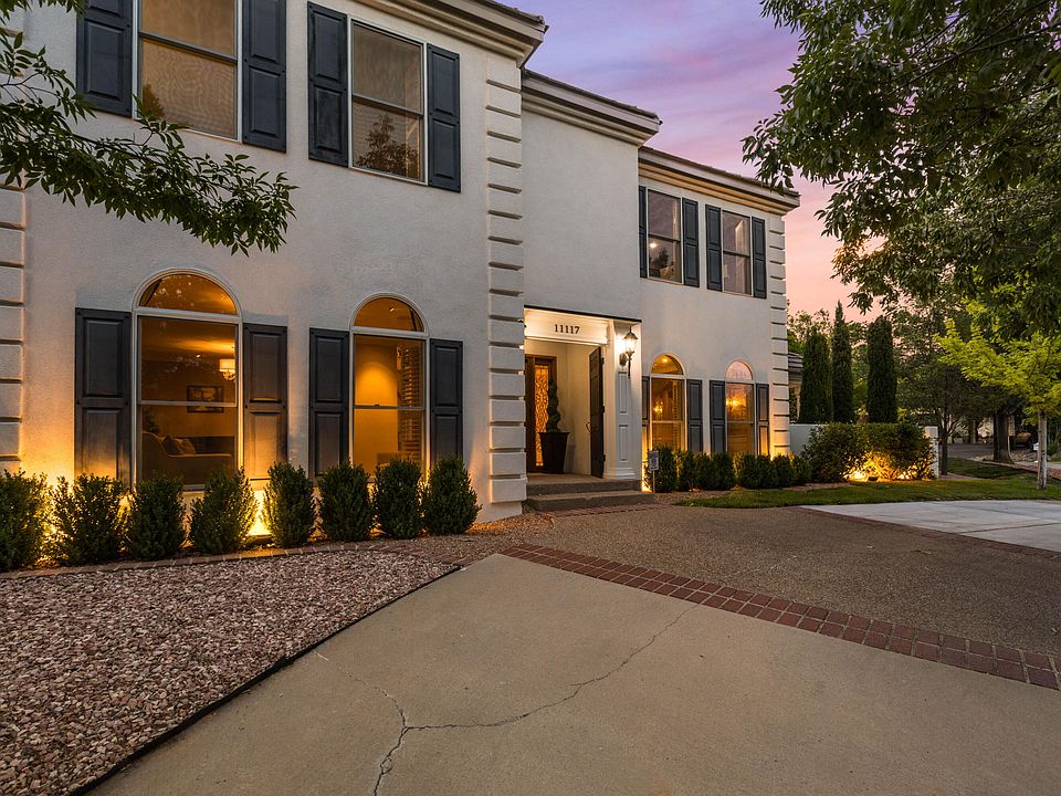 1st image of 11117 Bermuda Dunes NE