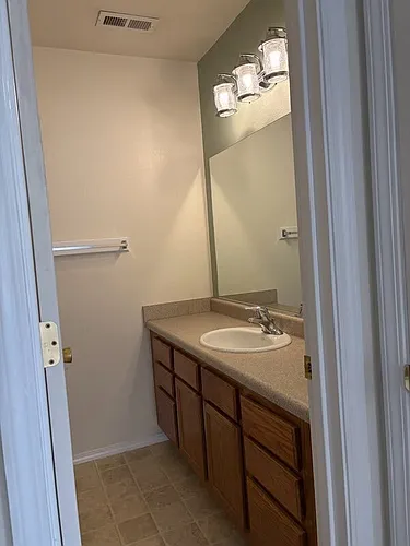 825 Forestglen Dr #7E Photo 1