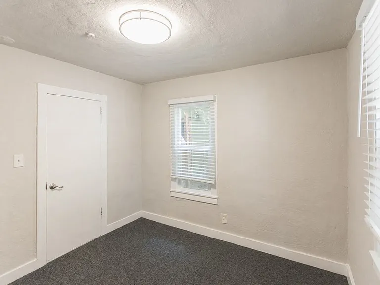 1839 Arapahoe Ave — Photo 33