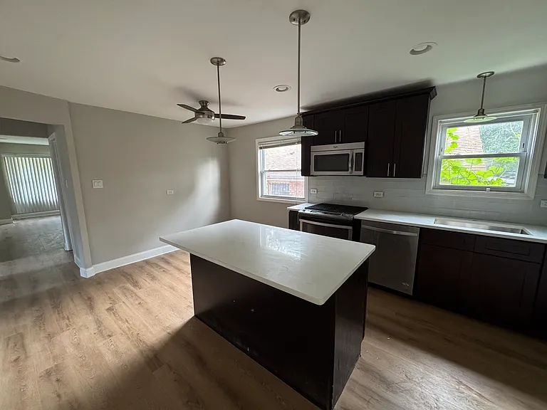 14514 Minerva Ave — Photo 8