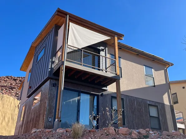 1185 S Murphy Ln #202B, Moab, UT 84532