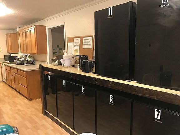 2nd image of 11853 SE 323rd Pl