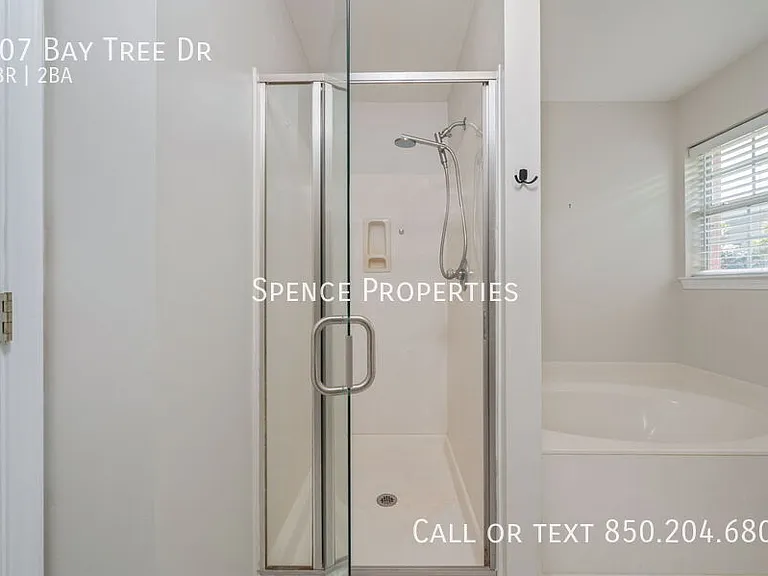 107 Bay Tree Dr — Photo 19