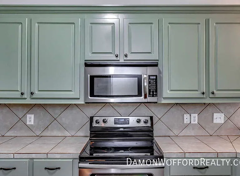 107 Emry Cv — Photo 30