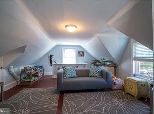 17 E Moreland Ave, Hatboro, PA 19040