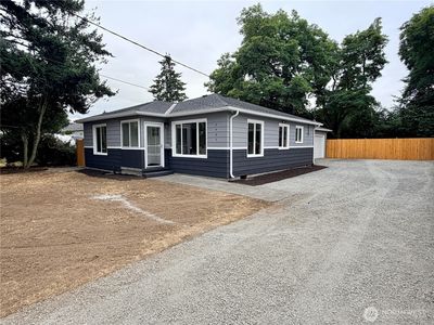 2405 NE 10th Street, Renton, WA, 98056