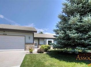 3704 Daly Ct, Rapid City, SD 57703