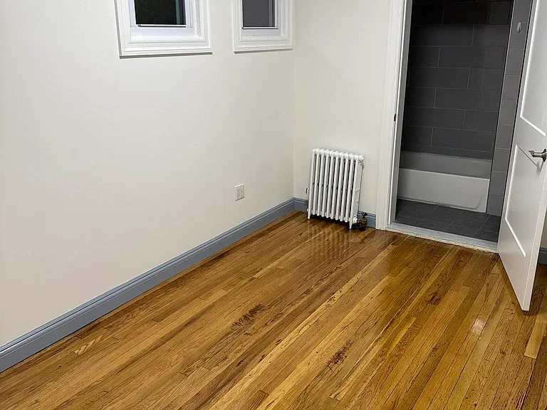 398 3rd Ave #2B — Photo 4