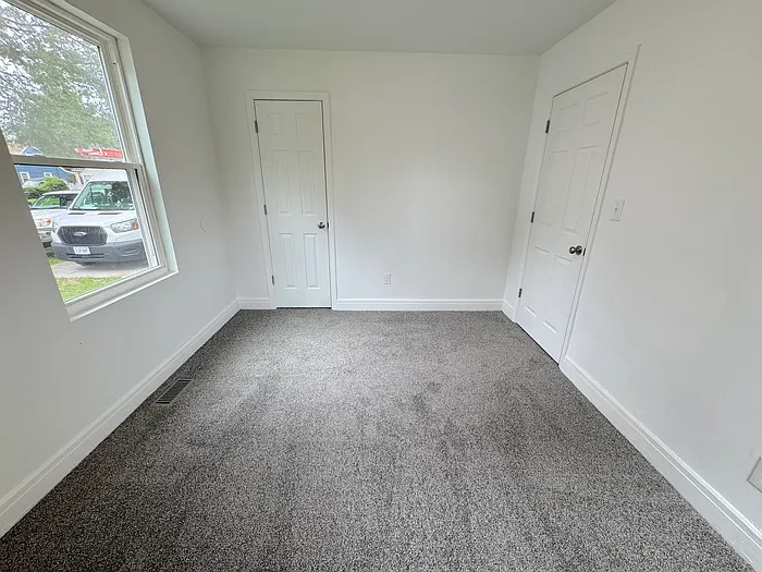 516 Homestead Ave — Photo 23