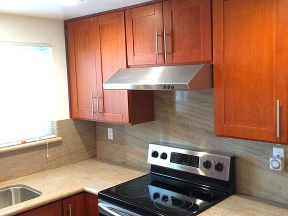 New electric cooking range