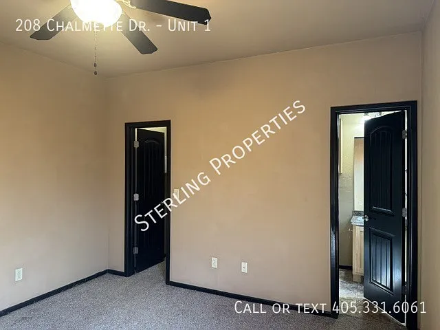 208 Chalmette Dr #1 — Photo 17